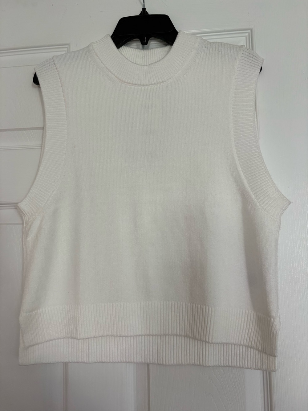 French Connection White Mock Neck Sleeveless Knit Tank